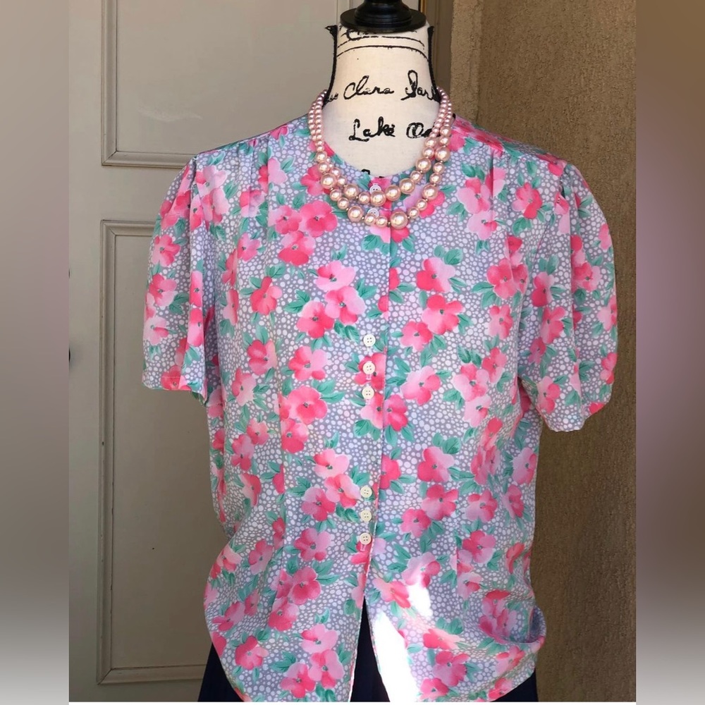 Vintage button up blouse - Picture 3 of 3